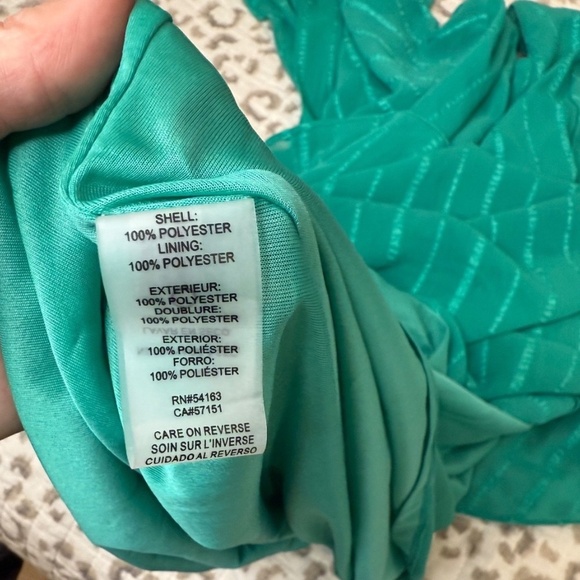 Tommy Hilfiger Women's Faux Wrap Style Dress with Tie; Emerald Green; Size 12 - Picture 7 of 7